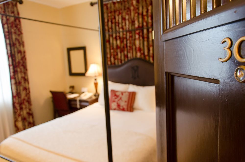 General Francis Marion Hotel Екстер'єр фото